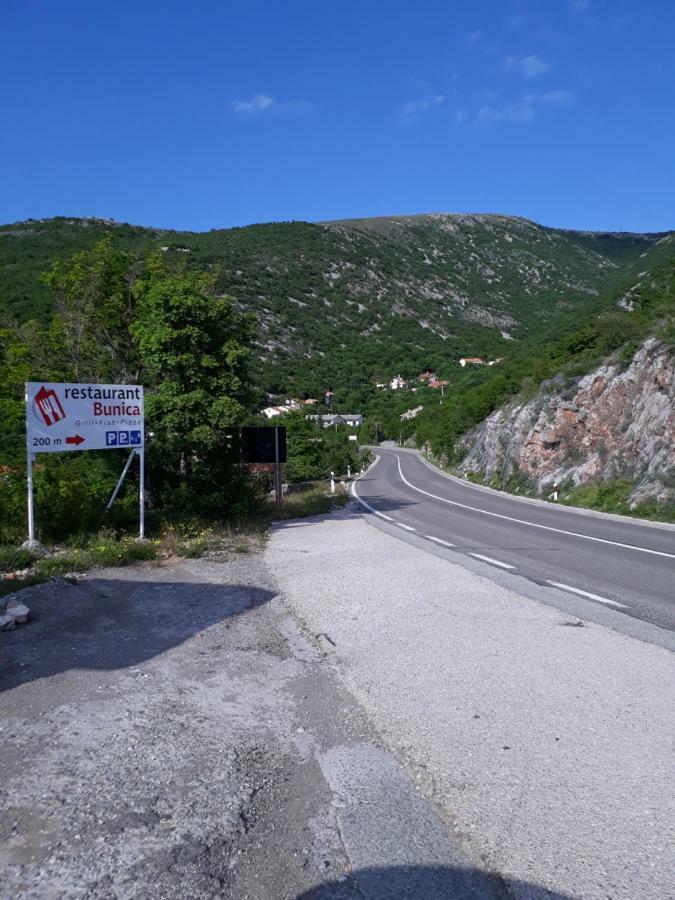 Apartment Lucija *